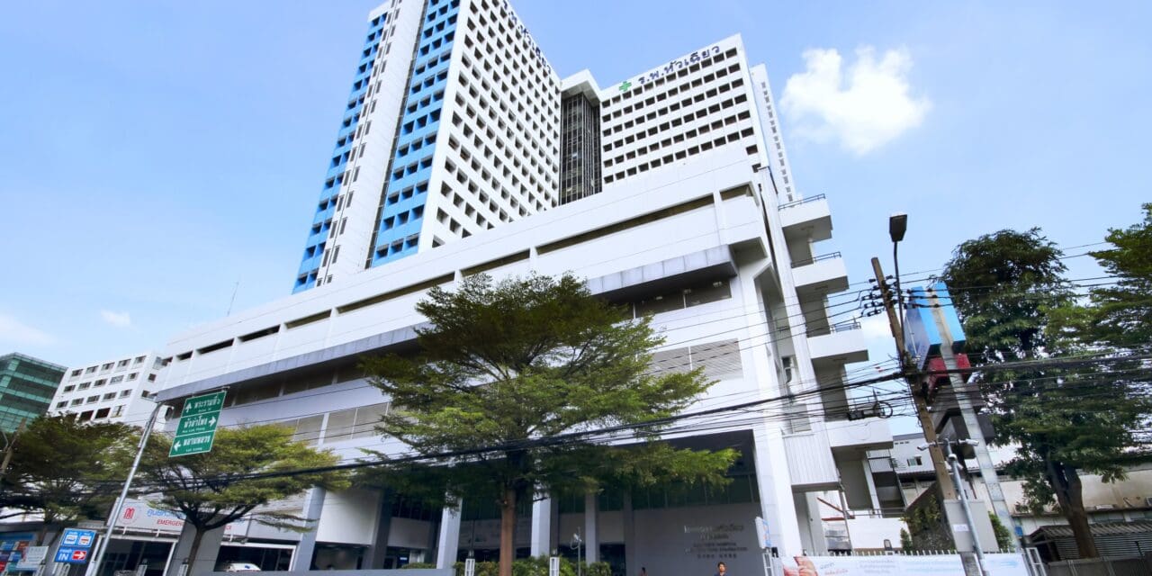 โรงพยาบาลหัวเฉียวเล็งเห็นความสำคัญของการนำธรรมะเป็นหลักในการทำงานและลดความเครียดที่เกิดจากการทำงานและการใช้ชีวิตในปัจจุบัน