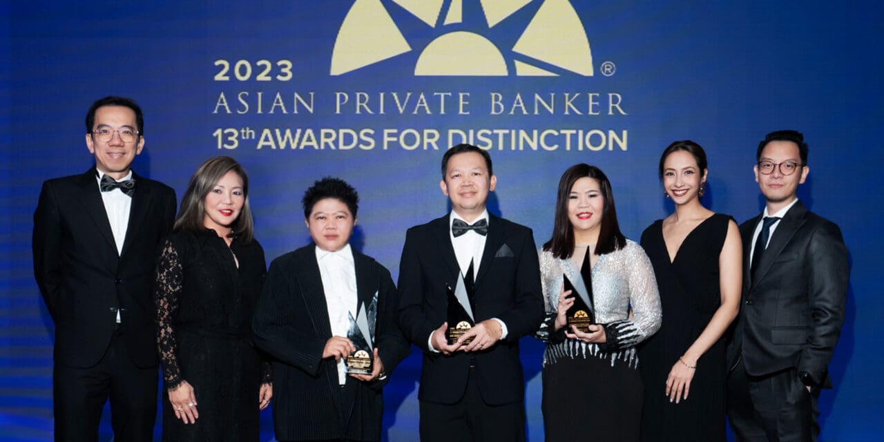 SCB WEALTH โดดเด่นบนเวทีระดับโลกคว้า 3 รางวัลสุดยิ่งใหญ่2ปีซ้อน             ยอดเยี่ยมที่สุดด้าน CIO-DPMและDigital Wealth การันตีคุณภาพผู้นำธุรกิจบริหารความมั่งคั่ง