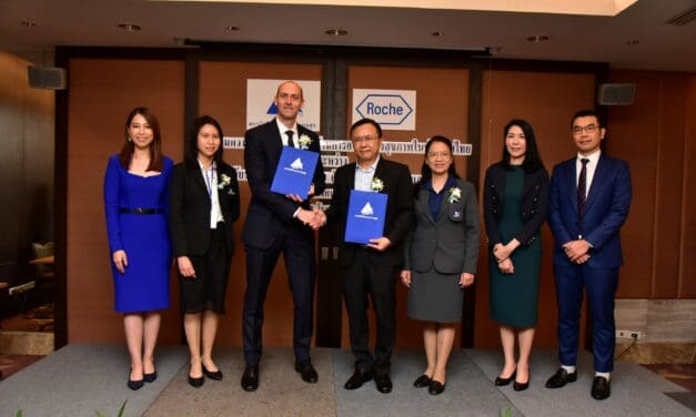 สถาบันวิจัยระบบสาธารณสุข จับมือ โรช ไทยแลนด์ ลงนาม MOU หนุนการพัฒนาระบบสุขภาพให้ชาวไทย