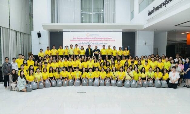MEA ร่วมส่งกำลังใจสถานการณ์น้ำท่วมผ่านมูลนิธิกระจกเงา บริจาคถุงบรรเทาทุกข์ อุปกรณ์ตรวจจับไฟฟ้ารั่วในน้ำ และเงินบริจาคช่วยเหลือผู้ประสบอุทกภัย จังหวัดเชียงราย
