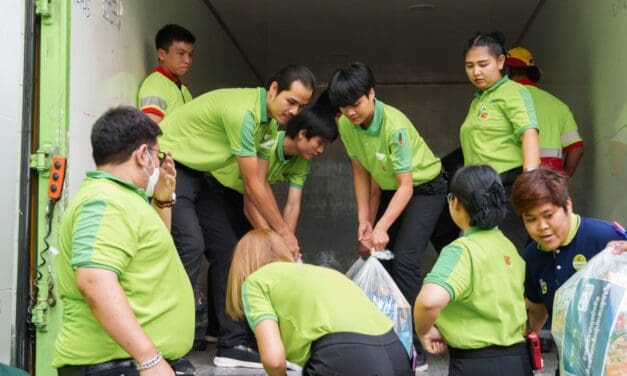 กลุ่มบีเจซี บิ๊กซี เร่งส่งมอบถุงยังชีพ เพื่อบรรเทาความเดือดร้อนแก่ผู้ประสบอุทกภัยต่อเนื่องในทุกพื้นที่