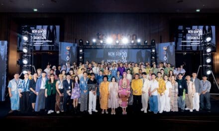กระทรวงมหาดไทย โดยกรมการพัฒนาชุมชน เปิดตัว 40 ดีไซเนอร์รุ่นใหม่ฝีมือดีจากทั่วประเทศ  ร่วมชิงชัยรอบตัดเชือก การประกวดนักออกแบบผ้าไทยใส่ให้สนุกรุ่นใหม่ ระดับประเทศ