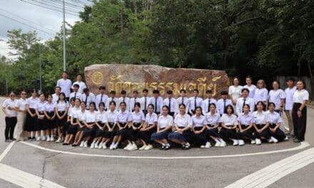กรุงเทพประกันภัยมอบทุนการศึกษาระดับอุดมศึกษาให้แก่นักเรียนที่เรียนดีแต่ขาดแคลนทุนทรัพย์ ต่อเนื่องเป็นปีที่ 32