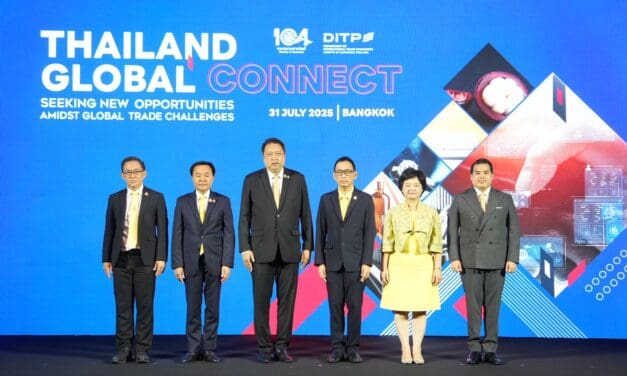 “สุชาติ” ลุยบุกตลาดใหม่ จัดจับคู่ธุรกิจไทย–ต่างประเทศ คาดทำเงินเข้าประเทศกว่า 800 ล้านบาท พร้อมสั่งทูตพาณิชย์ 58 แห่งทั่วโลก หนุนผู้ประกอบการไทยเป็นครอบครัวเดียวกัน บุกตลาดสากล