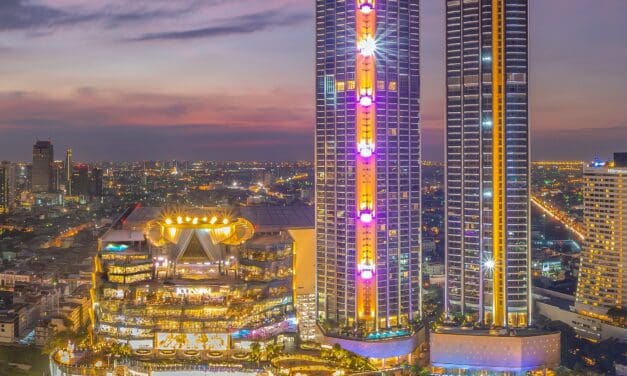 ไอคอนสยาม ตัวแทนเพียงหนึ่งเดียวจากไทย และหนึ่งในสองจากเอเชีย  เข้าชิงรางวัลสุดยอดโครงการค้าปลีกของโลกในรอบ 30 ปี  “Most Influential Retail Property Project of the Past 30 Years” บนเวที MAPIC Awards 2025 ชวนคนไทยร่วมสร้างประวัติศาสตร์ โหวตคว้าชัย สร้างชื่อไทยให้ดังก้องโลก