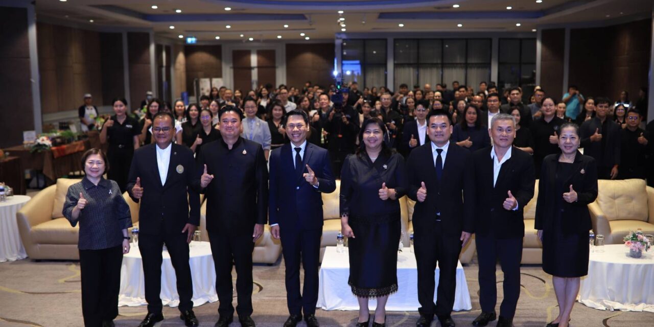 กระทรวงเกษตรฯ ยกระดับ ร้านอาหารผ่านมาตรฐานทั่วไทย มอบป้ายรับรองร้านอาหารวัตถุดิบปลอดภัยเลือกใช้สินค้า Q (Q Restaurant Premium)  