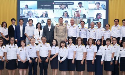 “นิกร” รมว.พม. มอบนโยบายที่อยู่อาศัย หนุน การเคหะฯ เร่งเครื่อง “บ้านเคหะเพื่อคนไทย” พร้อมเดินหน้าที่อยู่อาศัยผู้สูงอายุ-ชุมชนดินแดง