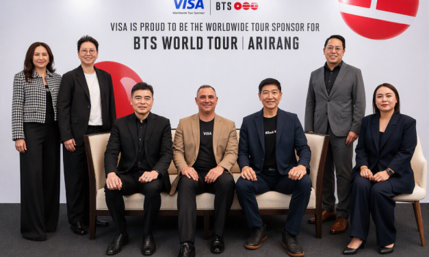 วีซ่าผนึกกำลัง ธนาคารกสิกรไทย กรุงศรี Bangkok Bank M และสยามพิวรรธน์ มอบสิทธิประโยชน์และประสบการณ์สุดเอ็กซ์คลูซีฟ เปิดโอกาสให้แฟนไทยใกล้ชิด BTS WORLD TOUR ‘ARIRANG’ IN BANGKOK