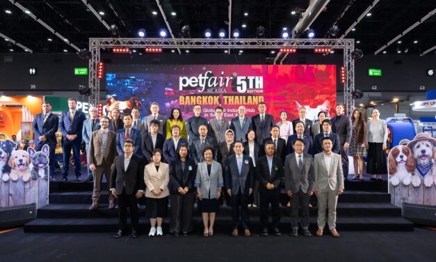 Pet Fair South East Asia 2026 เปิดเวทีการค้าโลก ดันอุตสาหกรรมสัตว์เลี้ยงไทยสู่ตลาดสากล  รวมผู้แสดงสินค้าราว 450 บริษัทจาก 35 ประเทศ ชูนวัตกรรมสินค้าและอาหารสัตว์เลี้ยง เชื่อมผู้ผลิตไทยกับผู้ซื้อทั่วโลก พร้อมกิจกรรมจับคู่ธุรกิจและสัมมนาอุตสาหกรรมระดับนานาชาติ
