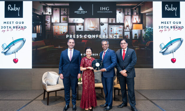 AWC ร่วมกับ IHG Hotels & Resorts ลงนามสัญญาบริหารโรงแรม Ruby in Bangkok เปิดตัวโรงแรม Ruby แห่งแรกในประเทศไทยและภูมิภาคเอเชียแปซิฟิก  ปลดล็อกมูลค่าใหม่ให้ย่านธุรกิจสีลม-สาทร เพื่อตอบโจทย์นักเดินทางสายไลฟ์สไตล์ที่มองหาประสบการณ์การเข้าพักระดับพรีเมียมที่เปี่ยมด้วยเสน่ห์ เอกลักษณ์ และเรื่องราวเฉพาะตัว