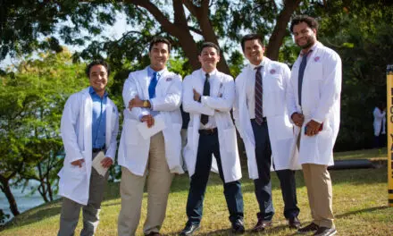 คณบดีฝ่ายนักศึกษาของมหาวิทยาลัยเซนต์จอร์จ แนะนำ 3 ข้อปฎิบัติ เพื่อประโยชน์สำหรับนักศึกษาแพทย์ไทย