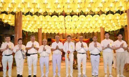 มูลนิธิป่อเต็กตึ๊ง จัดพิธีเวียนธูปศักดิ์สิทธิ์ เนื่องในเทศกาลกินเจ ประจำปี 2566 ณ ศาลเจ้าไต้ฮงกง มูลนิธิป่อเต็กตึ๊ง พลับพลาไชย กรุงเทพฯ