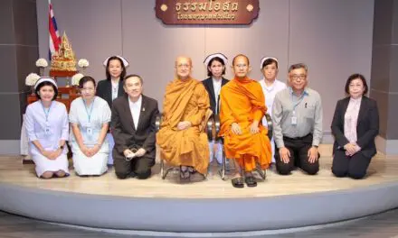 โรงพยาบาลหัวเฉียว จัดบรรยายธรรมะเรื่อง “ของขวัญที่แท้จริง” ในโครงการธรรมโอสถ