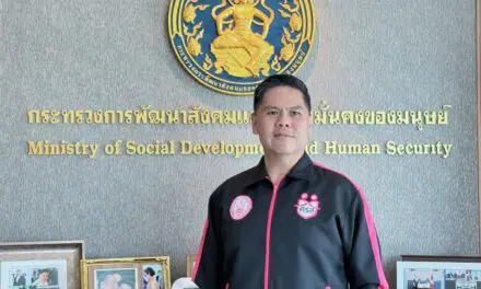 “วราวุธ” กำชับ ศรส. อุตรดิตถ์ เร่งวางแผนฟื้นฟู เยียวยาทั้งร่างกาย-จิตใจ ครอบครัวผู้ประสบภัย พายุฤดูร้อนถล่ม