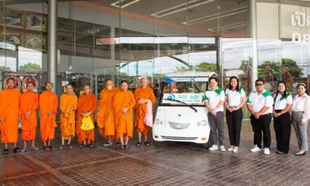 เอช เซม มอเตอร์   มอบรถกอล์ฟไฟฟ้า 3 คัน เพื่อช่วยงานศาสนกิจ