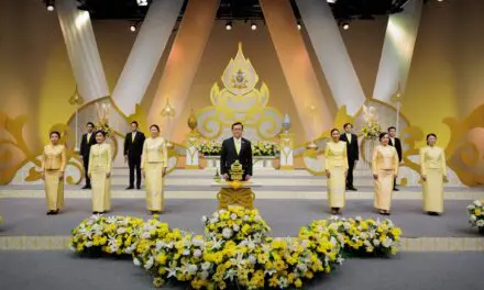 ทิพยประกันภัย ร่วมถวายพระพรชัยมงคลพระบาทสมเด็จพระปรเมนทรรามาธิบดีศรีสินทร มหาวชิราลงกรณ พระวชิรเกล้าเจ้าอยู่หัว