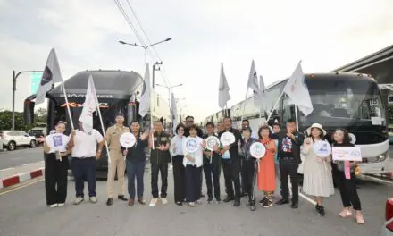 (double-decker bus) ททท. จับมือ 6 สมาคมท่องเที่ยวภายในประเทศ   ชูแคมเปญ “บัสทัวร์เที่ยวใต้” เยือนเมืองน่าเที่ยวภาคใต้  