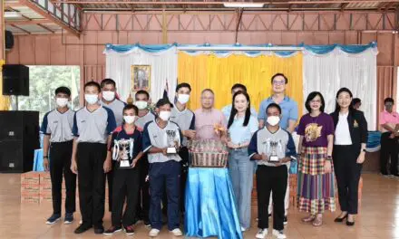พก. ให้กำลังใจนักกีฬา ที่ได้รับเหรียญรางวัลจากการแข่งกีฬาระดับ ประเทศ ณ บ้านราชาวดีชาย 