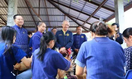 “รมว. พิพัฒน์ รัชกิจประการ” กระทรวงแรงงาน เพิ่มรายได้ชุมชน 1 ตำบล 1 กลุ่มอาชีพอิสระ 