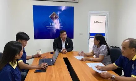 กองทุนประกันวินาศภัยร่วมหารือบุคลากรสำนักงาน คปภ. จังหวัดมุกดาหาร และบุคลากรที่เกี่ยวข้อง  เพื่อเป็นสื่อกลางและประชาสัมพันธ์ให้ประชาชน ในกรณีบริษัทประกันวินาศภัยถูกเพิกถอนใบอนุญาต ประจำปี 2567