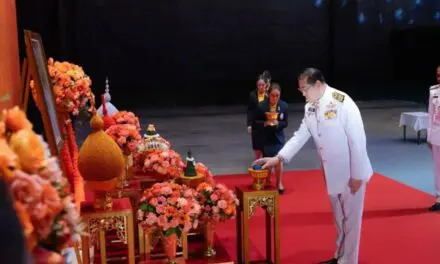มูลนิธิอาสาเพื่อนพึ่ง (ภาฯ) ยามยาก สภากาชาดไทย  จัดพิธีเปิดงาน “เพื่อนพึ่ง (ภาฯ) เฉลิมพระเกียรติพระบาทสมเด็จพระเจ้าอยู่หัว   ทรงเจริญพระชนมพรรษา 72 พรรษา”  ๑๐ ทศมราชา สายธารพระเมตตาสู่แผ่นดิน เพื่อนพึ่ง (ภาฯ) 2567  5 – 10 ธันวาคม 2567 นี้ ณ ศูนย์การค้าเอ็มสเฟียร์