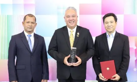 การเคหะแห่งชาติรับรางวัล 2025 WOW Awards (Wonder of Well-Living City Awards) “โครงการฟื้นฟูเมืองชุมชนดินแดง” จากสมาคมสถาปนิกสยามในพระบรมราชูปถัมภ์
