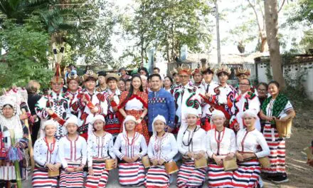 “วราวุธ” รมว.พม. หนุน กลุ่มชาติพันธุ์ สร้างรายได้ สร้างอาชีพ ร่วมสืบสาน ประเพณีกินข้าวใหม่ ของราษฎรบนพื้นที่สูง 