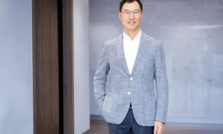 กรุงเทพประกันชีวิต เปิดตัวบริการเสริมด้านสุขภาพใหม่ “BLA Health Butler” “ใส่ใจ” พาผู้สูงวัยไปหาหมอ