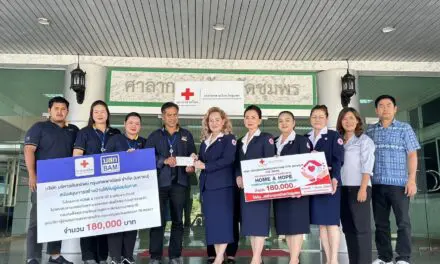 BAM ร่วมกับสภากาชาดไทย จัดทำโครงการ Home&Hope ต่อเนื่องปีที่ 5 มอบเงินสร้างบ้านให้กับผู้ด้อยโอกาส จังหวัดชุมพร