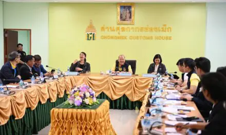 “พิชัย” ลุยด่านช่องเม็ก! คุมเข้มรับซื้อมันสำปะหลัง ปกป้องเกษตรกรไทย-เร่งดันส่งออกผ่านค้าชายแดน
