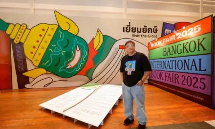 เปิดวิสัยทัศน์ “ณัฐกร วุฒิชัยพรกุล” นายกสมาคม PUBAT คนใหม่ เดินหน้าดันไทยสู่ฮับหนังสือเอเชีย แนะรัฐบาลเพิ่มงบซื้อหนังสือเข้าห้องสมุดทั่วประเทศ เพื่อให้ราคาหนังสือถูกลง กระตุ้นการอ่านมากขึ้น   
