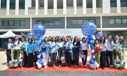 ‘ทรัพย์คณา พร้อพเพอร์ตี้’ ฉลองครบรอบ 21 ปี เปิดตัว ‘Centric’ โฮมออฟฟิศ ทาวน์โฮม ใจกลางเมืองนครปฐม ตอบโจทย์ธุรกิจและการอยู่อาศัย ด้วยแนวคิด Green Living Project นำธรรมชาติเข้ามาอยู่ในเมือง