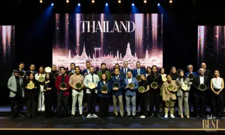 ค่ำคืนแรกของ Tatler Best Awards 2025 งานประกาศรางวัลสุดยอด 100 โรงแรม ร้านอาหาร และบาร์ที่ดีที่สุดในเอเชีย-แปซิฟิก ท่ามกลางบรรยากาศเฉลิมฉลองถึงสองวัน ณ พารากอน ฮอลล์ ยกย่องผู้ที่เป็นที่สุดแห่งวงการ พร้อมการปรากฏตัวของเหล่าดารา เซเลบริตี้ และการแสดงสดอันน่าประทับใจตลอดค่ำคืน  