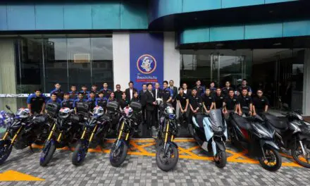 พลังจิตอาสาทำความดี พนักงานเจ้าหน้าที่สำรวจภัย (Surveyor) รวมพลังรับ–ส่งประชาชน ฟรี  เข้าถวายสักการะพระบรมศพ สมเด็จพระนางเจ้าสิริกิติ์ พระบรมราชินีนาถ พระบรมราชชนนีพันปีหลวง