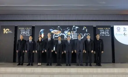 กระทรวงอุตฯ ชูผลสำเร็จ 1 ทศวรรษ “Angel Fund” ดีพร้อม-เดลต้า  ปั้น “ผู้ประกอบการอัจฉริยะ” 237 ราย สร้างมูลค่าเศรษฐกิจทะลุ 1,000 ล้านบาท  พร้อมรุก 3 กลยุทธ์ใหม่ ดันดีพเทคดาวรุ่งสู่ตลาดอุตสาหกรรม  • ดีพร้อมโชว์ความสำเร็จโครงการแองเจิ้ลฟันด์ ปี 2568 แจก 5 ล้านบาท ผนึกกำลัง 10 “ดีพเทคดาวรุ่ง” คู่ 21 “คอนเทนต์ครีเอเตอร์” สร้างแรงกระเพื่อมเศรษฐกิจดิจิทัล