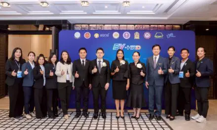 กระทรวง อว. โดย สอวช. ผนึกกำลังภาครัฐ-การศึกษา-เอกชน 6 หน่วยงาน เดินหน้าความร่วมมือ เร่งพัฒนากำลังคนด้านยานยนต์ไฟฟ้าและยานยนต์สมัยใหม่ ตอบสนองอุตสาหกรรมเป้าหมายของประเทศ