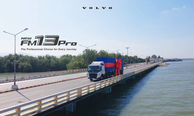 วอลโว่ ทรัคส์ มอบของขวัญปีใหม่ เปิดตัว “Volvo FM13 PRO” รถบรรทุกพรีเมียมสเปคคุ้มค่า ในราคาที่เข้าถึงได้ง่ายขึ้น