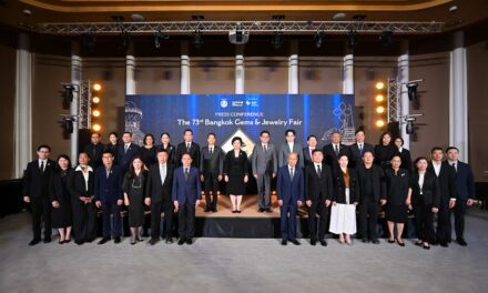 “พาณิชย์” ปลื้ม “บางกอกเจมส์” โตสวนกระแส เตรียมจัดงานครั้งที่ 73 อย่างยิ่งใหญ่  คาดเงินสะพัดกว่า 150 ล้านดอลลาร์สหรัฐ