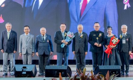 สมาคมพ่อตัวอย่างแห่งชาติ มอบรางวัลเกียรติคุณ “พ่อตัวอย่างแห่งชาติผู้ทรงคุณค่า ประจำปี 2568”  ให้กับ “บุญชัย โชควัฒนา” ผู้เป็นแบบอย่างที่ดีของครอบครัวและสังคมไทย