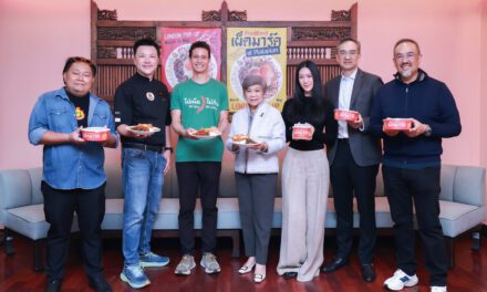 Platapian x PhedMark: ปรากฏการณ์ “กะเพราเขย่าลอนดอน” เมื่อร้านอาหารไทยระดับพรีเมียมจับมือกับตัวจริงเรื่องความเผ็ดร้อน