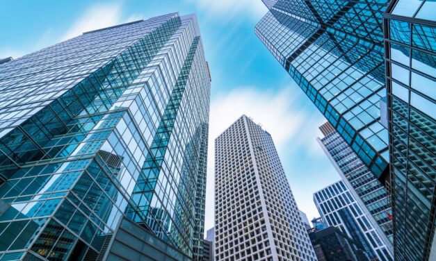 คปภ. เร่งยกระดับประสิทธิภาพการดำเนินงาน พร้อมเสริมความต่อเนื่องทางธุรกิจด้วยแพลตฟอร์มข้อมูลจากเน็ตแอพ  ด้วยการยกระดับโครงสร้างพื้นฐานด้านข้อมูลให้ทันสมัย หน่วยงานกำกับดูแลธุรกิจประกันภัยจึงสามารถวางรากฐานสำคัญที่จำเป็นต่อการนำโซลูชันที่ขับเคลื่อนด้วย AI มาใช้งาน พร้อมยกระดับความพร้อมด้านความมั่นคงปลอดภัยไซเบอร์โดยรวม