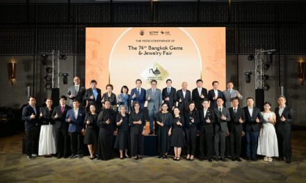 พาณิชย์ เตรียมจัด “บางกอกเจมส์ ครั้งที่ 74” สุดยิ่งใหญ่ เตรียมยกระดับอุตสาหกรรมจาก OEM สู่ ODM ดันดีไซน์ไทยเฉิดฉายบนเวทีจิวเวลรี่ระดับโลก